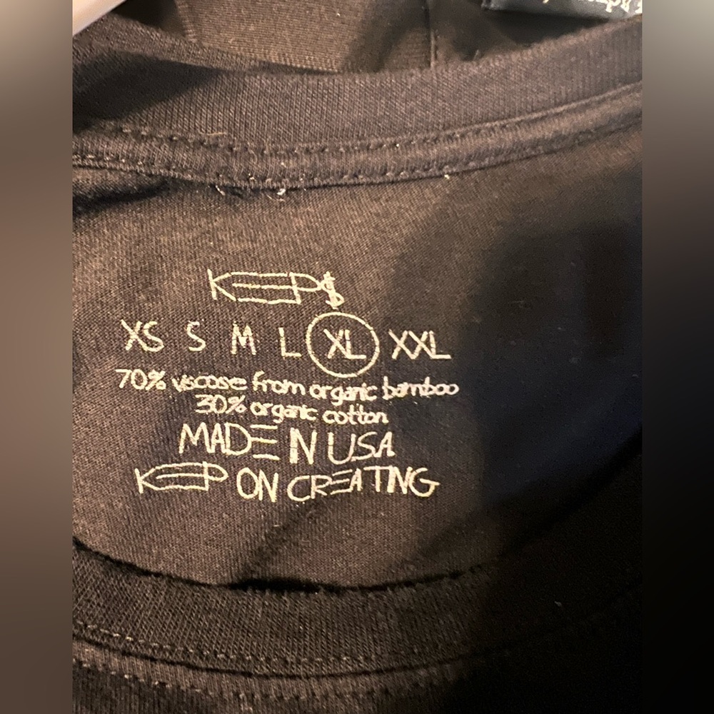 Nwot Keeps On Creating Designer T-Shirts By Keeps… - image 6